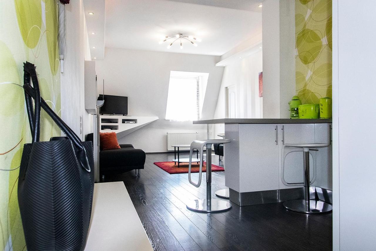 Helena Apartment With View On St. Stephan'S Basilica Budapest Luaran gambar